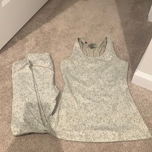 Gymshark yoga pants and top size xsmall
